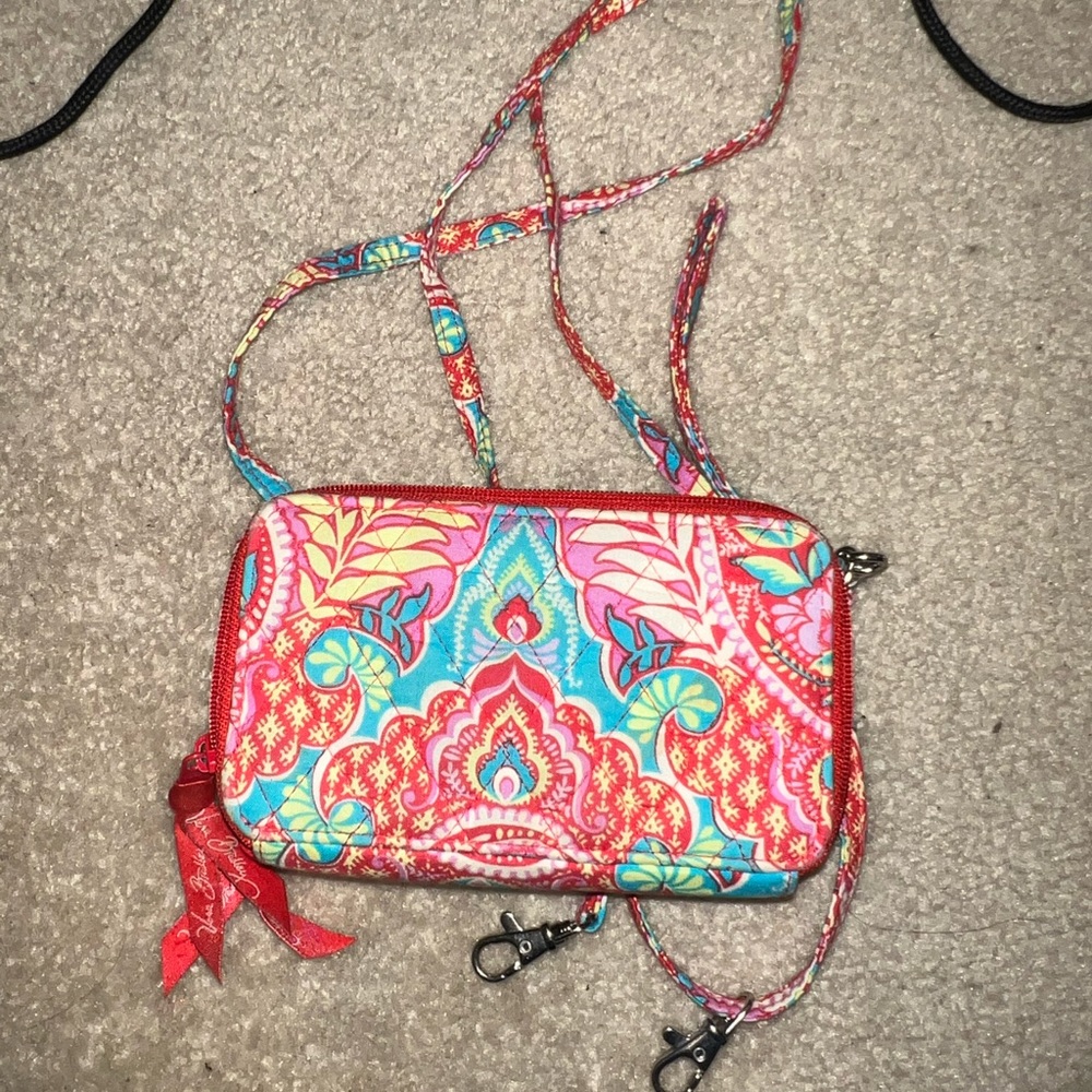 vera bradley wristlet
